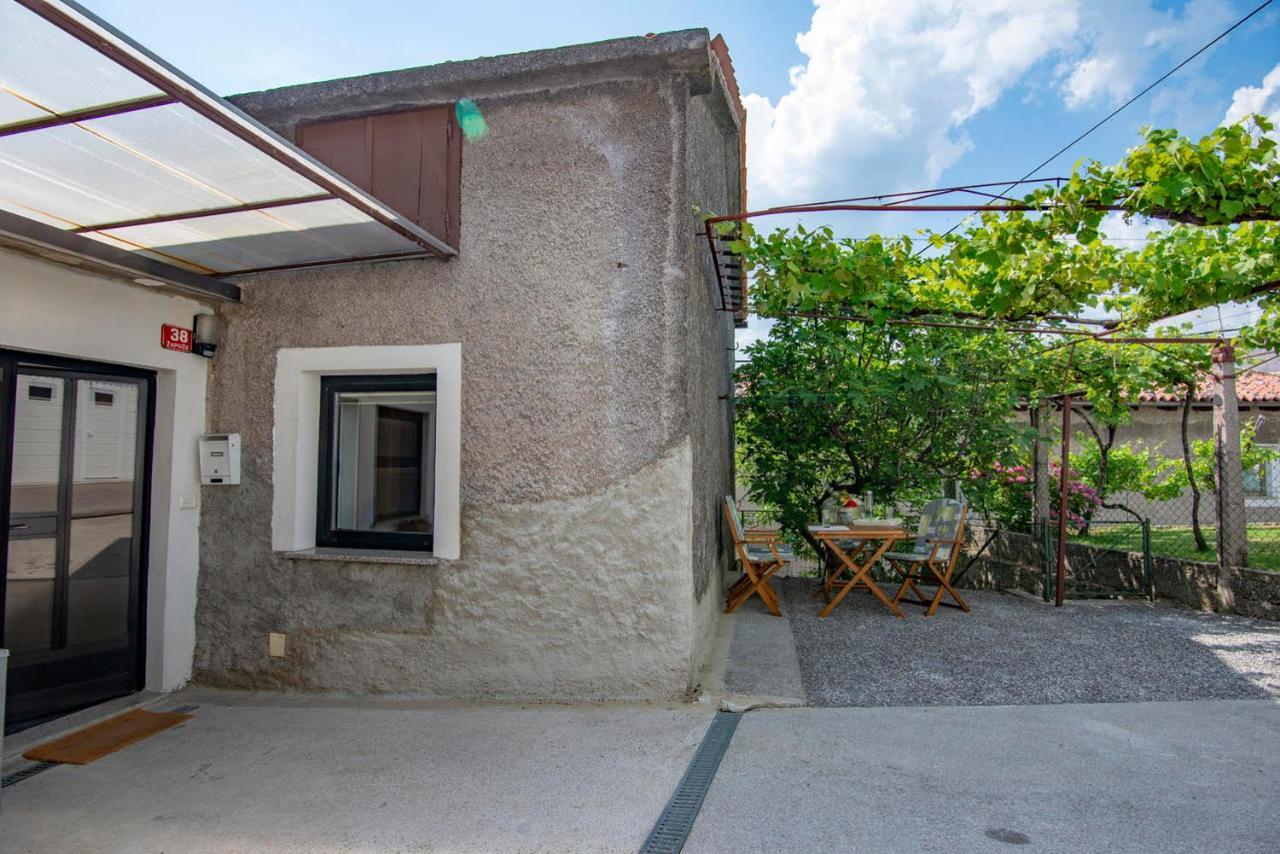 Apartament Apartma Bajc Ajdovščina Zewnętrze zdjęcie